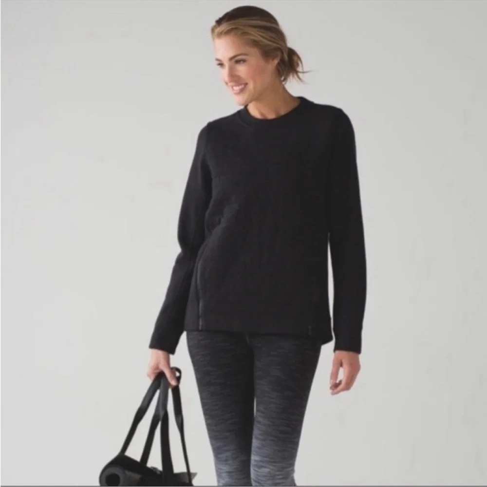 Lululemon Be True Crew Neck Black Fleece Sweatshirt Top 8